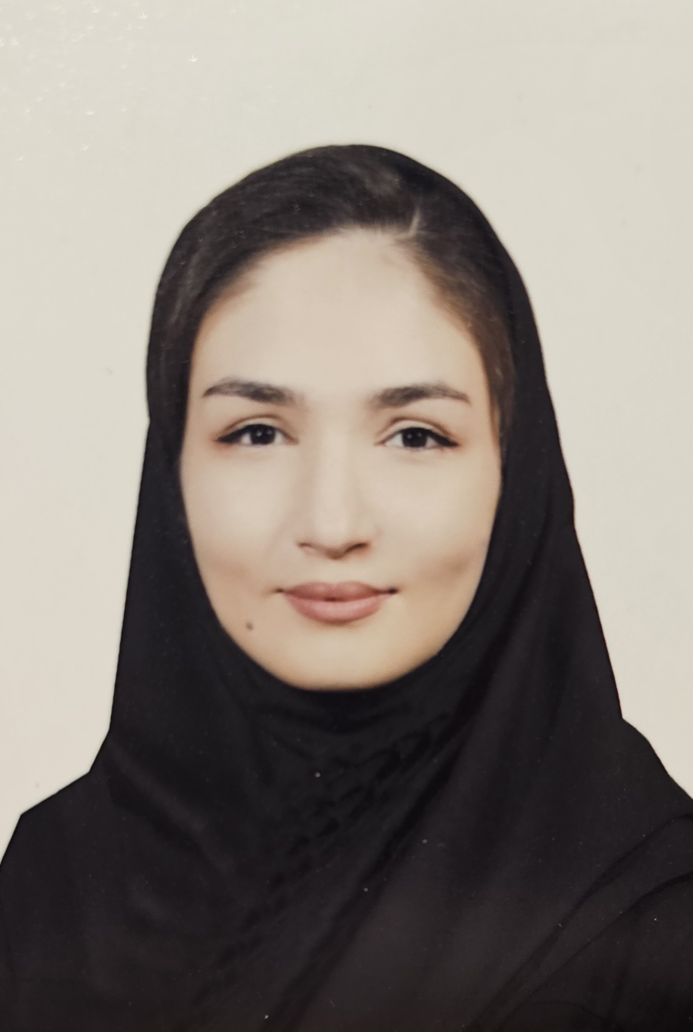 الناز فخرائیان